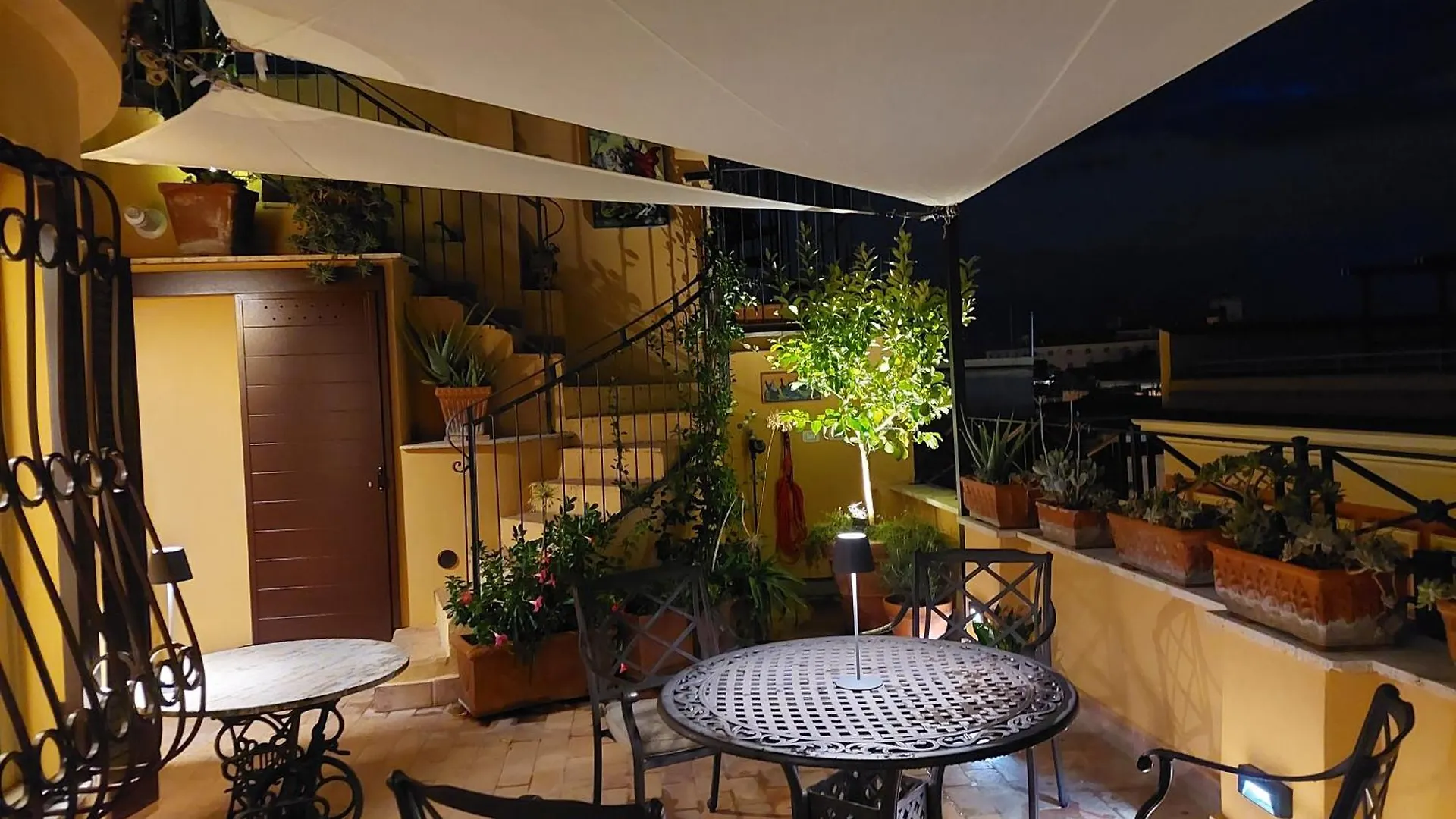 Anita Apartment Rome